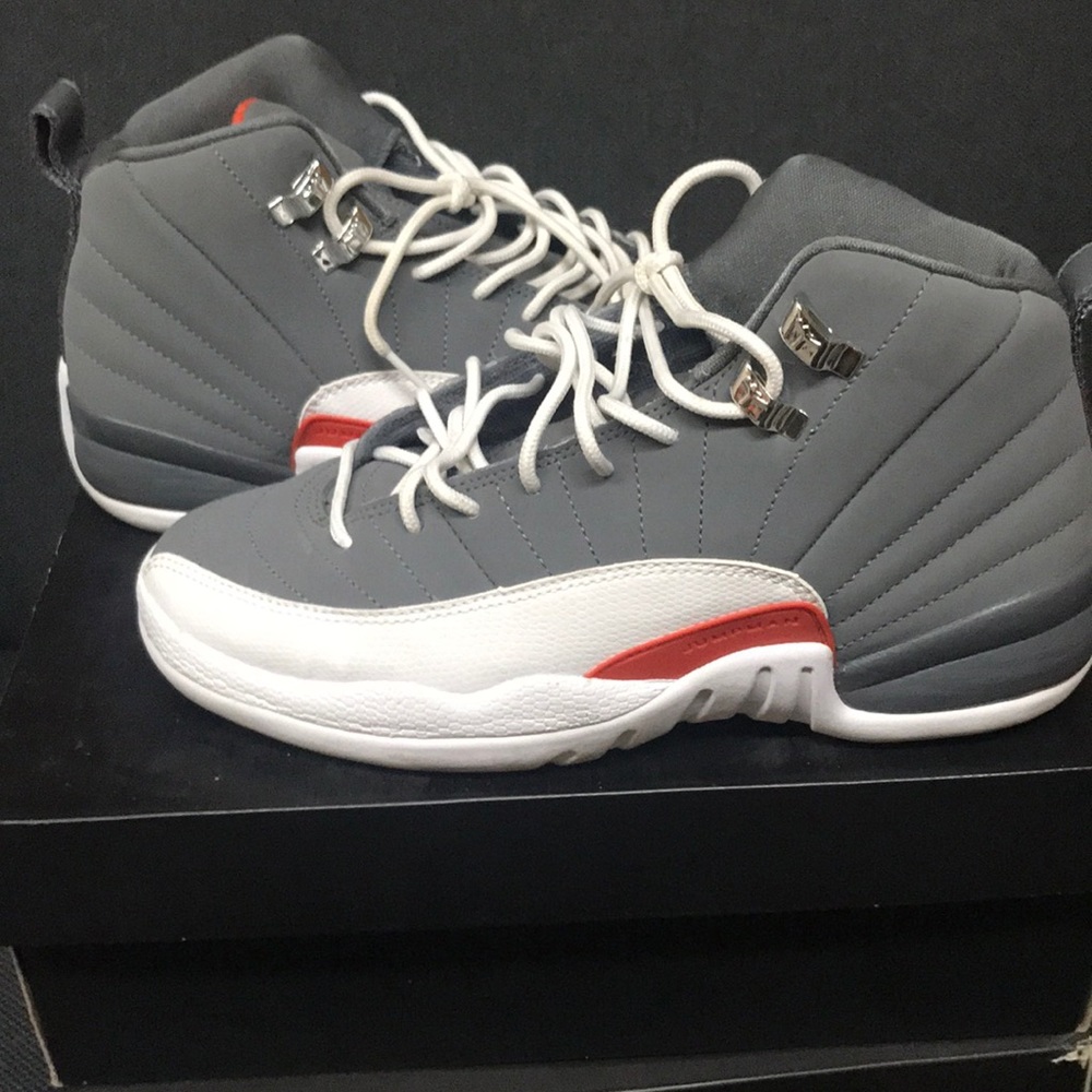 Air Jordan 12 Retro